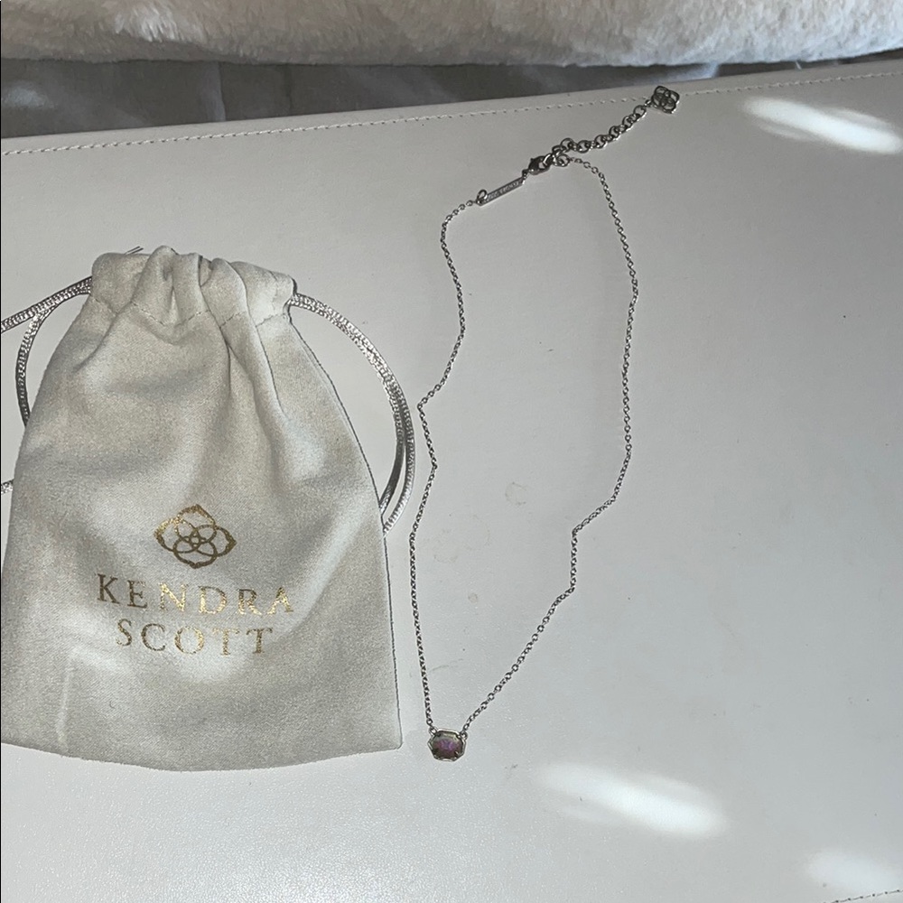 Kendra Scott Silver Necklace with Pendant